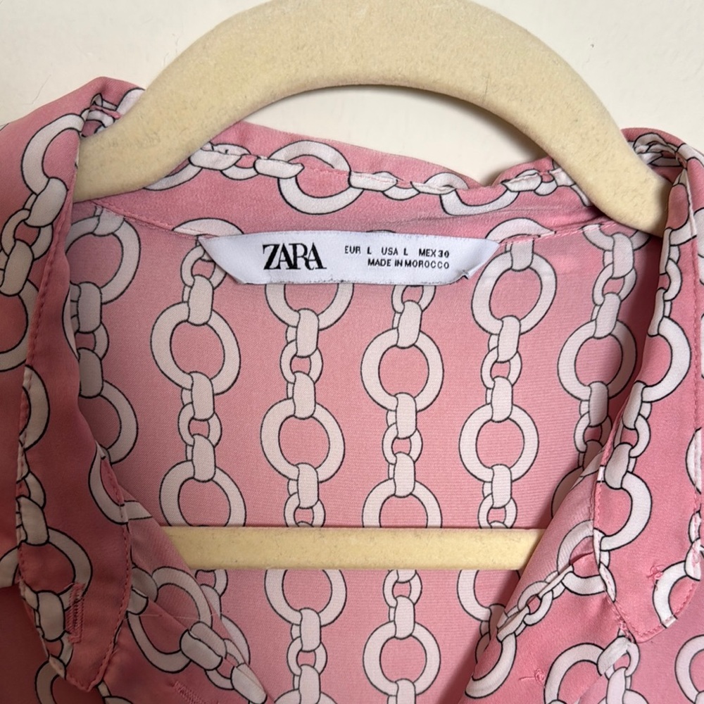 Zara Pink Chain Print Blouse - Picture 3 of 6